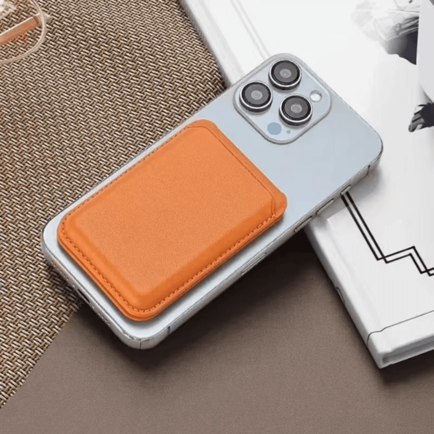 Magnetic Leather Wallet Stand | UTILCK