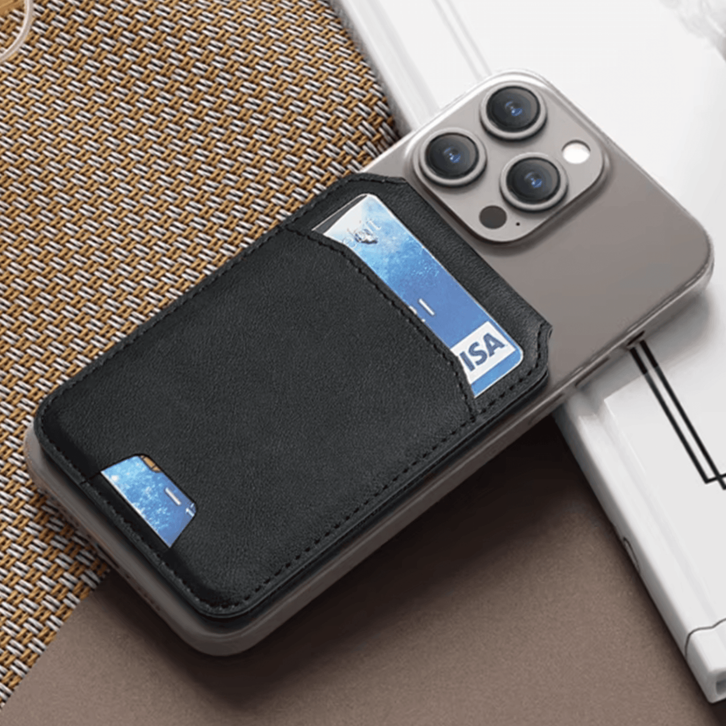 Magnetic Wallet Stand | UTILCK