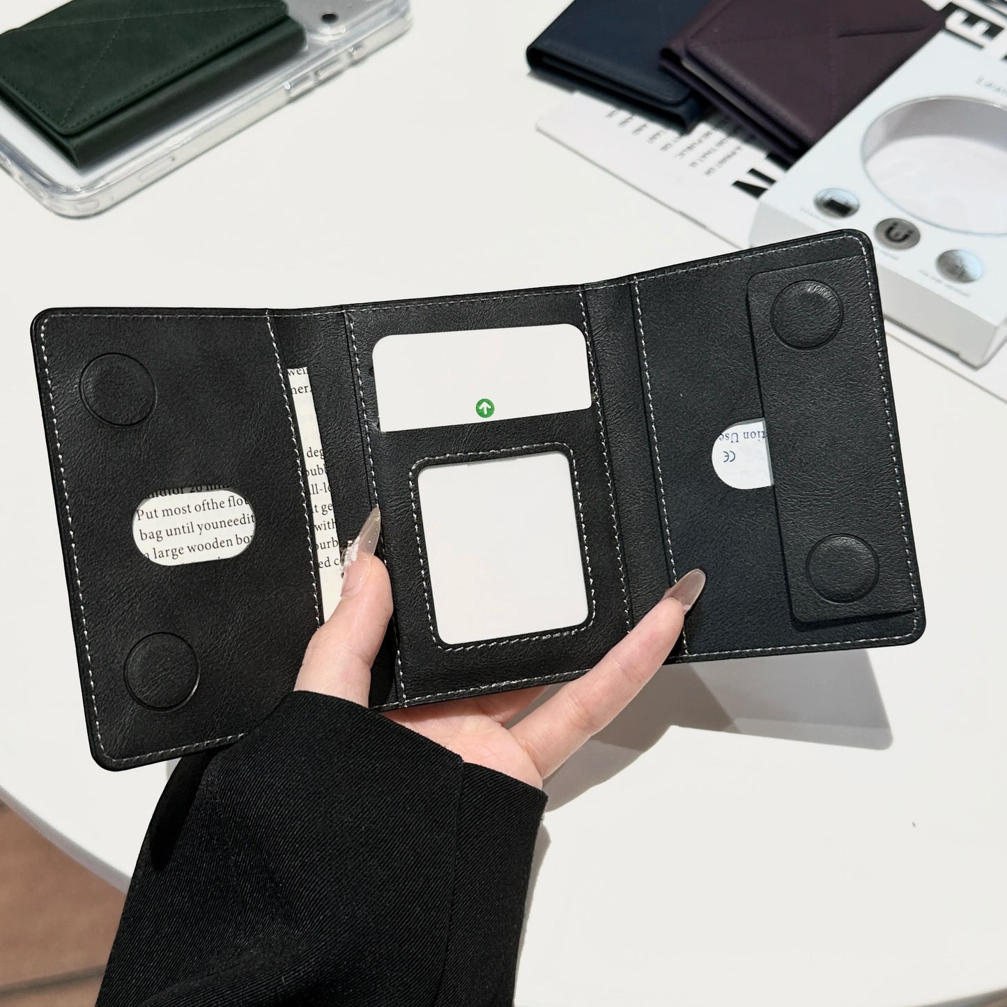 Magnetic Tri-fold Wallet | Holds Up to 6 Cards | UTILCK